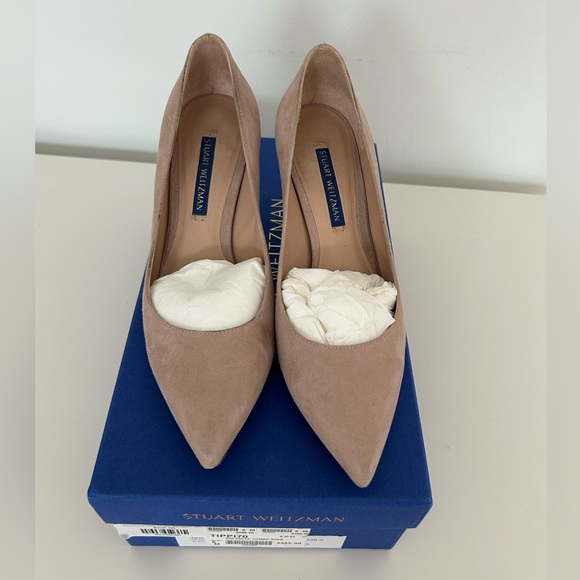 Stuart Weitzman Blush Suede Heels - Picture 2 of 7